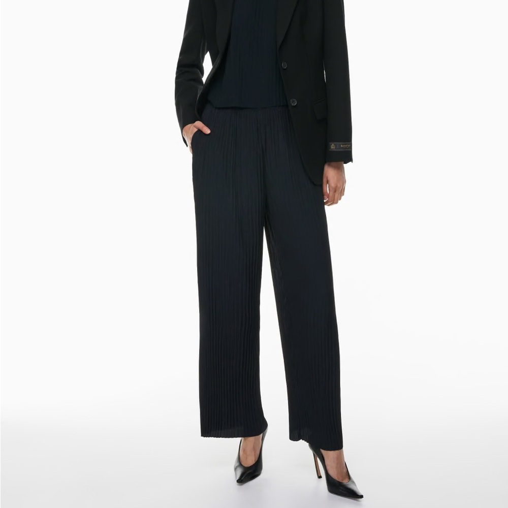 Aritzia Passageway pant black sz XS